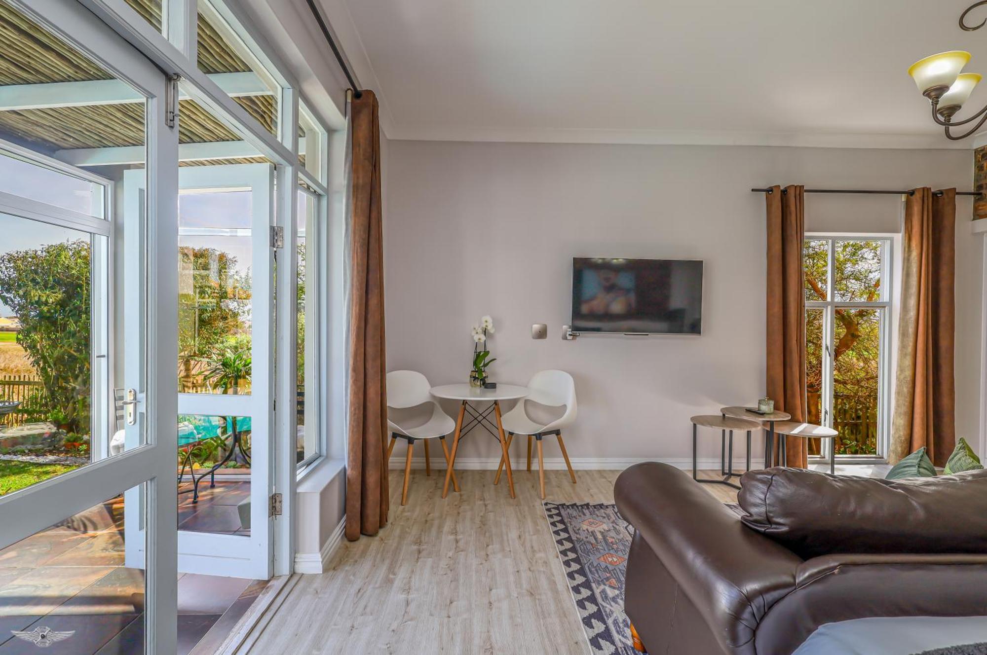 Flensborg Studios & Penthouse - Langebaan Golf Estate Exterior photo