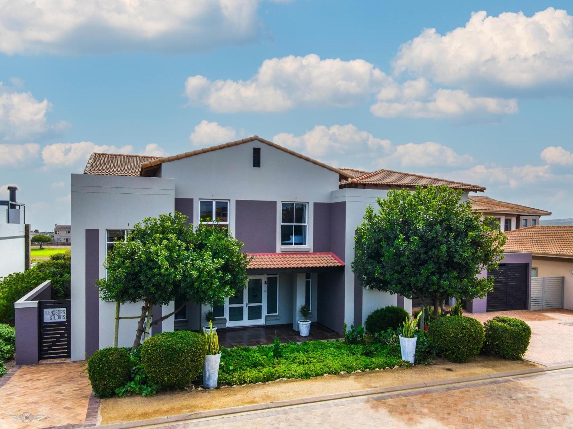 Flensborg Studios & Penthouse - Langebaan Golf Estate Exterior photo